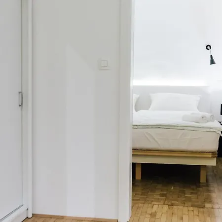 Center Ii - Kersnikova Apartment Ljubljana